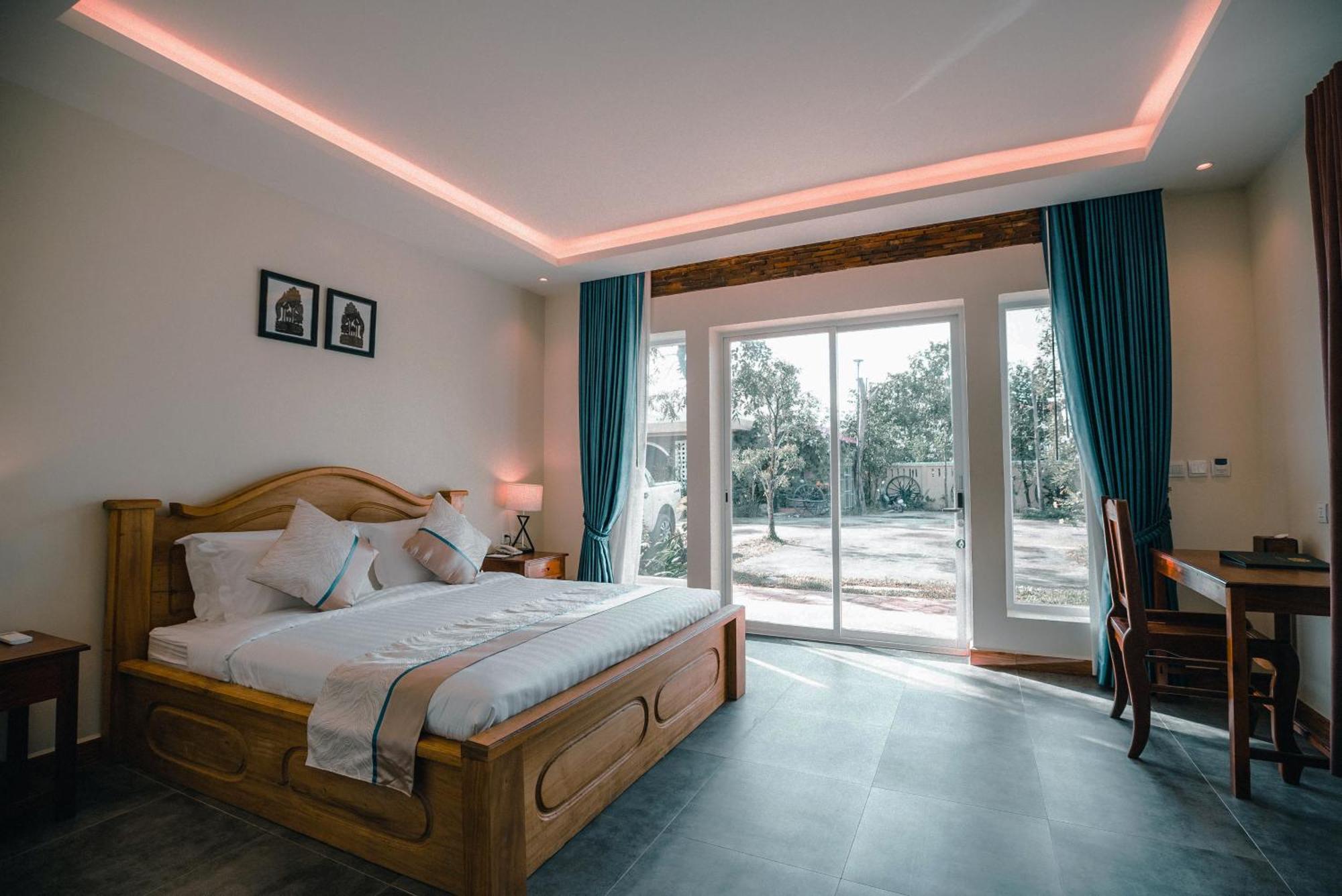 Sokchea Kampot Hotel Bagian luar foto